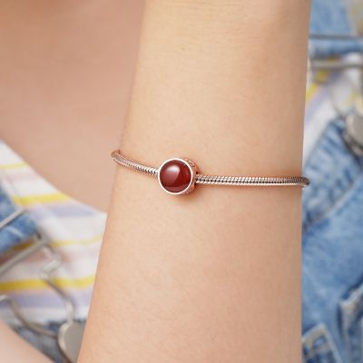 Roter Achat Charm