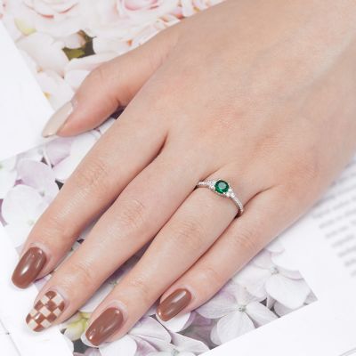 Smaragd Ring im Rundschliff